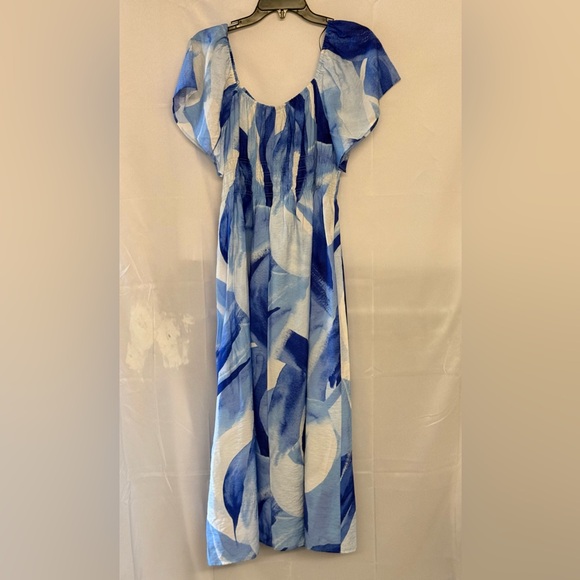 H&M Blue and White Maxi Dress with Tie Neck - Picture 2 of 3